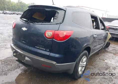 2011 Chevrolet Traverse Ls from USA, damaged, VIN 1GNKRFED6BJ154892